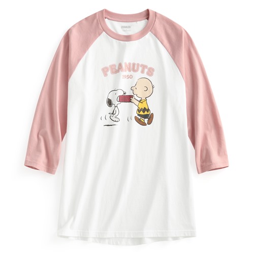 史努比系列寬長版拉克蘭八分袖印花T恤-10-女